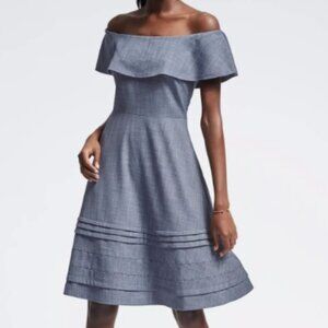 NWT Banana Republic Chambray Off-Shoulder Dress, Chambray size 2